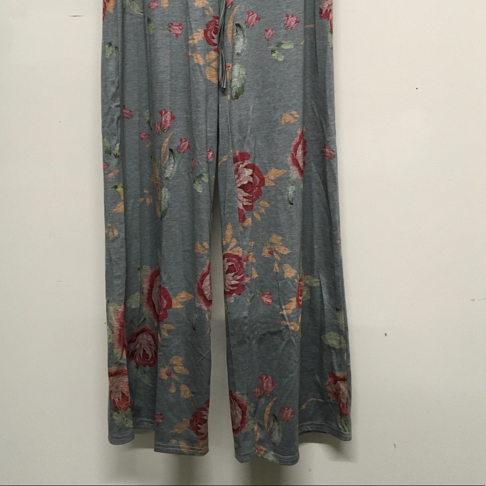 Floral Pant - Picture 2 of 2